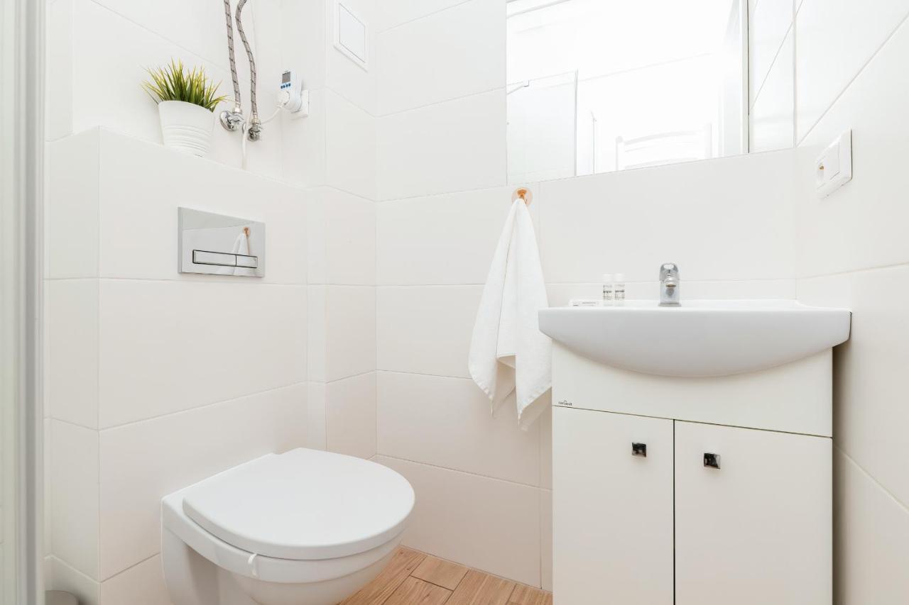 Apartments Gdynia Abrahama By Noclegi Renters Экстерьер фото